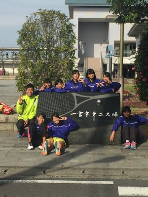 女子写真.JPG