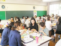 給食試食７.JPG