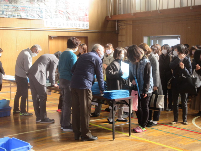 一緒によりよい東中学校にしていきましょう！（入学説明会）