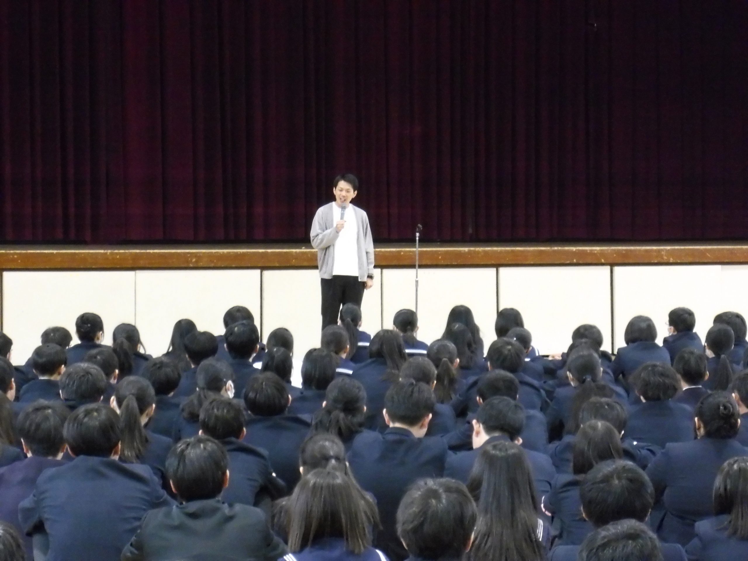 学年集会