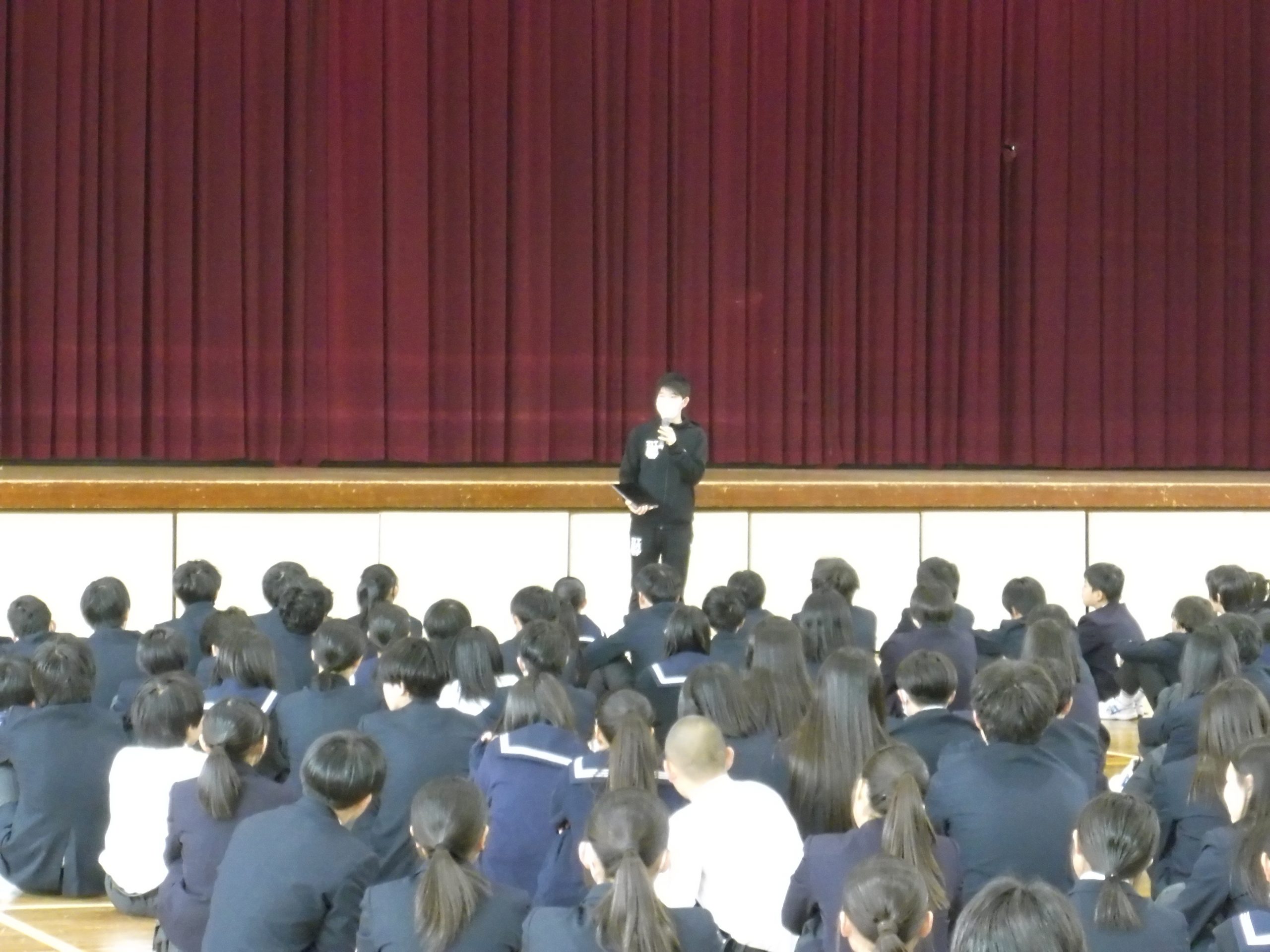 学年集会