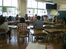 １年学級懇談会②.JPG