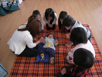 125赤ちゃん訪問 .JPG
