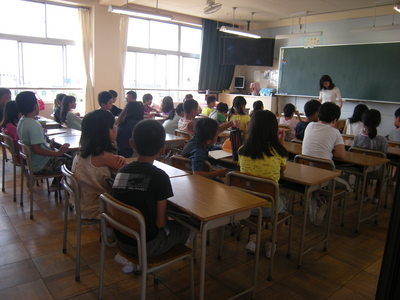 801教室 (3).JPG