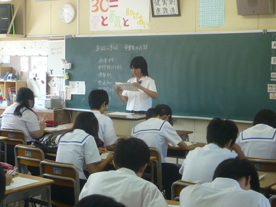 卒業生に学ぶ会 (16).JPG