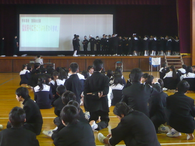 2学期末学年集会 (4).JPG