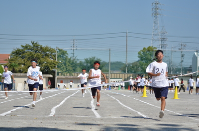 ２年男子１００Ｍ.JPG