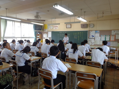 卒業生に学ぶ会.JPG