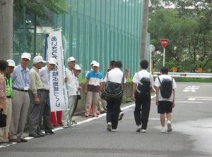 地域あいさつ運動.JPG