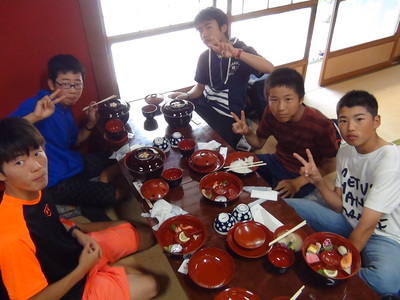 初日昼食５.JPG