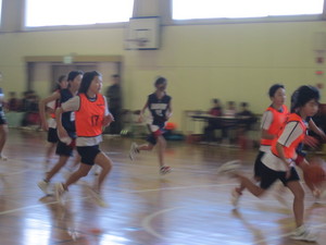 バスケ練習試合　対城山 001.JPG
