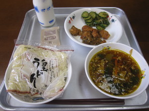 給食４．２５.JPG