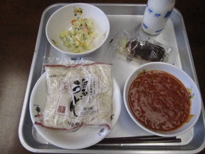 給食２５．５．２３ 001.JPG