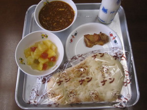 給食２５．６．２５ 001.JPG