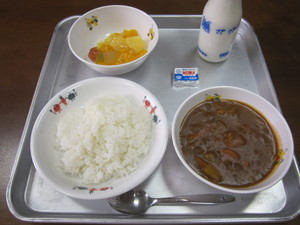 給食２５．１０．４ 001.JPG