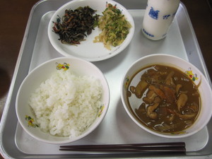 １０月２１日の給食 001.JPG