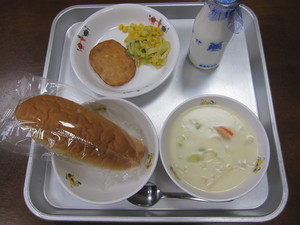 １０月２９日給食 002.JPG