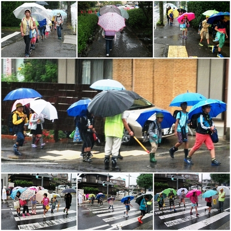 強雨の中の登校.jpg